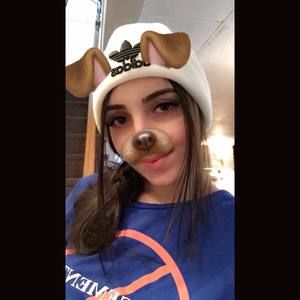 Meet your Posher, Kelly